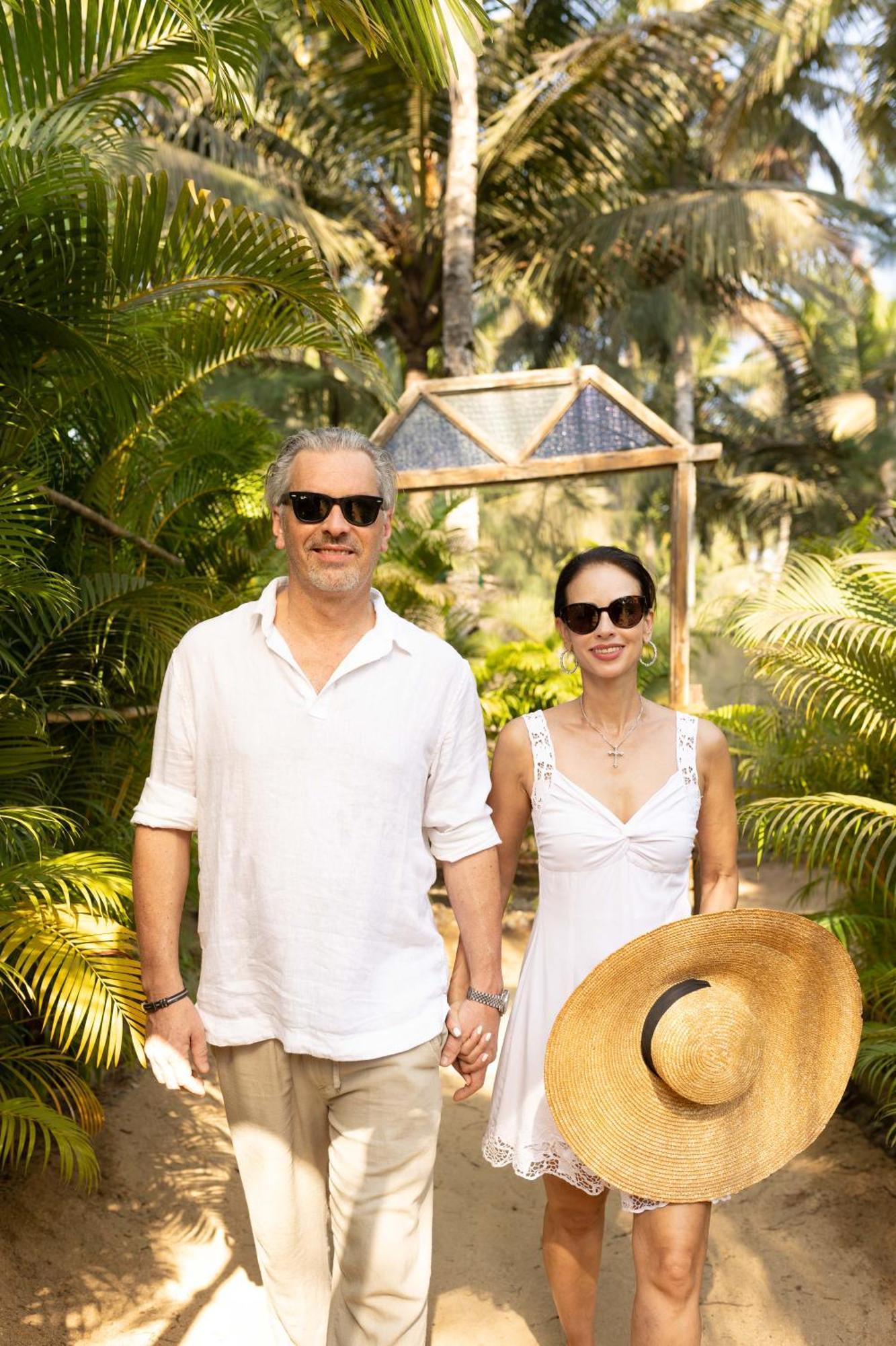 Fiesta - Beachfront Getaway