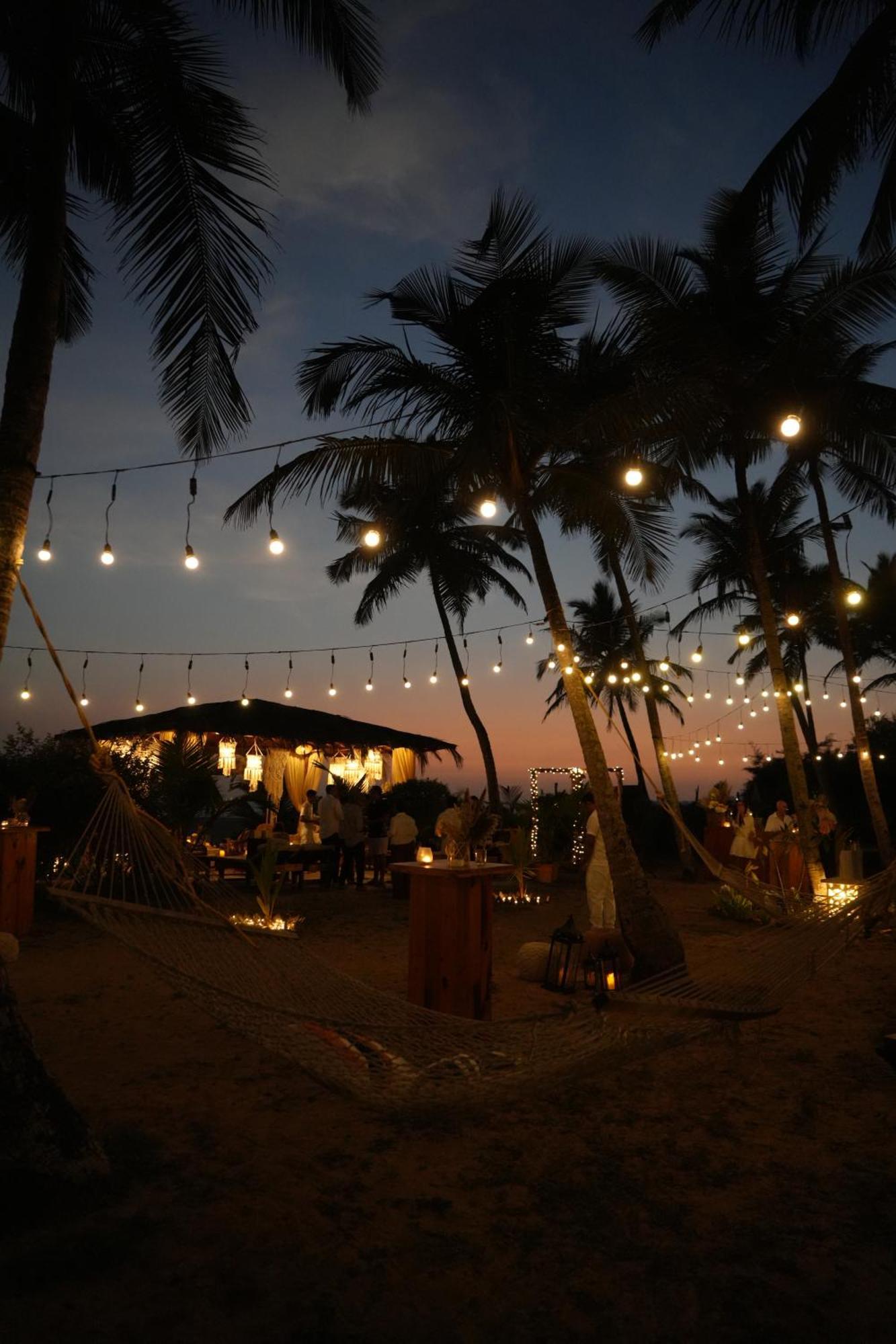 Fiesta - Beachfront Getaway